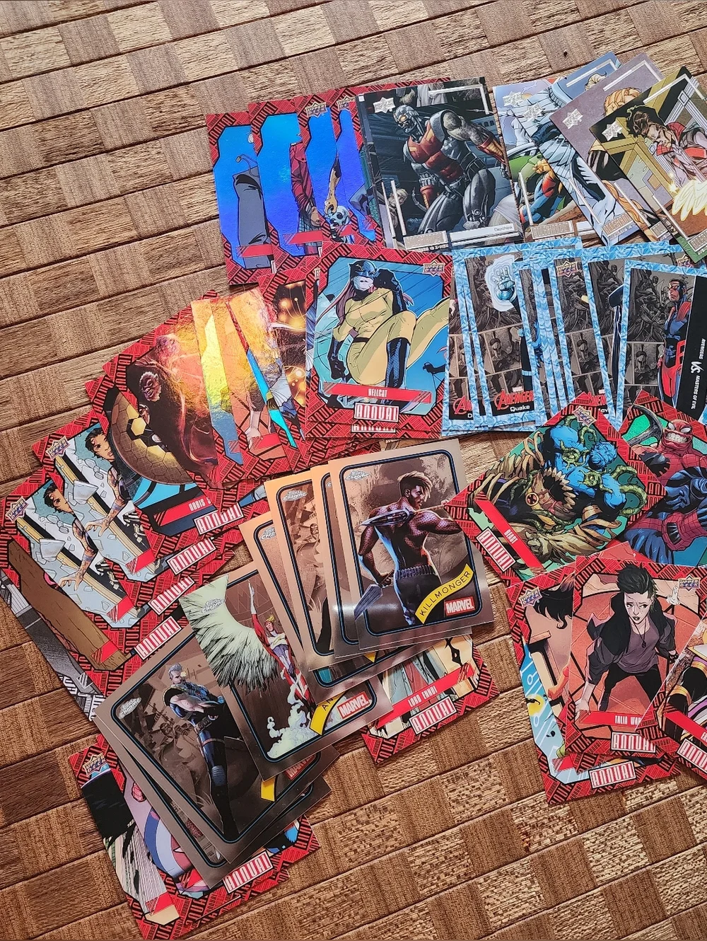 61 Marvel Trading Cards! - Picture 2 of 4